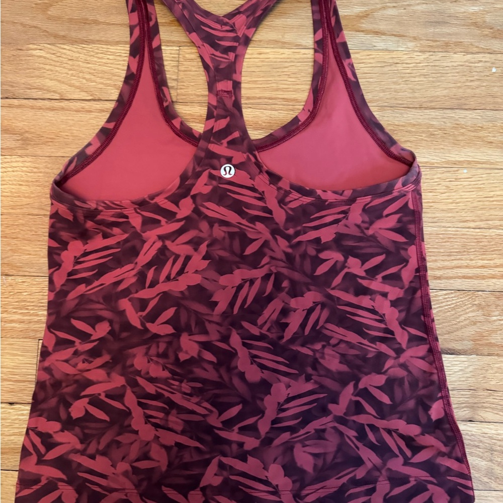 Lululemon Red Patterned Racerback Tank - Picture 4 of 4